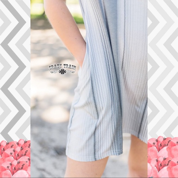 The Drover Pocket Dress in Grey Serape - Picture 3 of 4